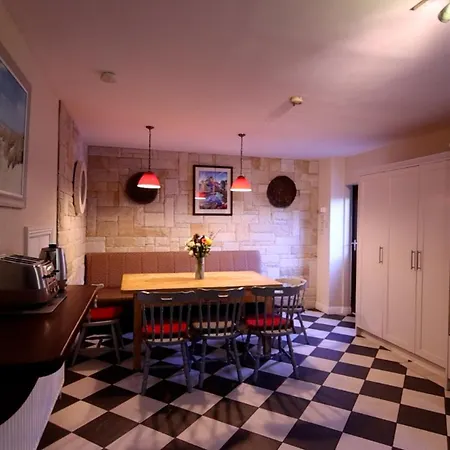 Retreats Islandview راوندستون